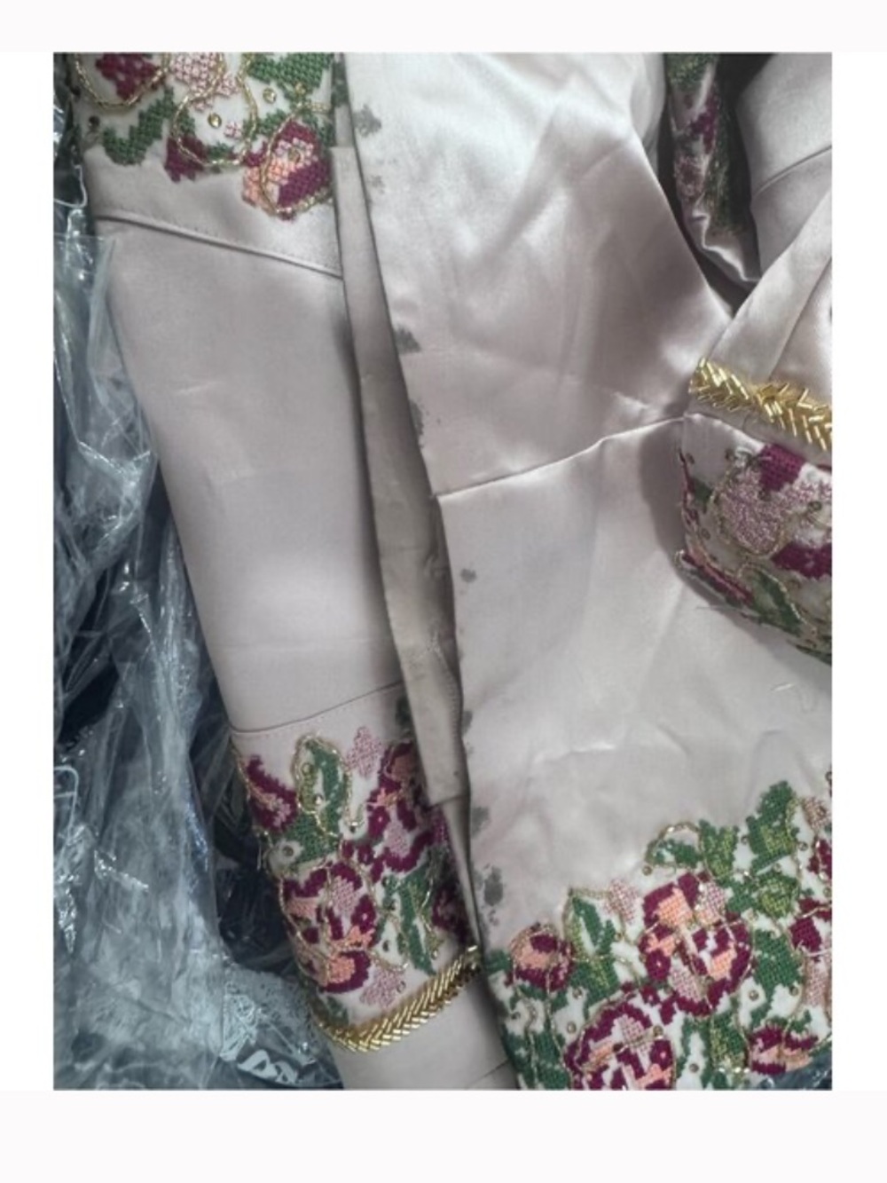 Custom Palestinian Embroidered Satin Thobe with Sleeves - Picture 5 of 7